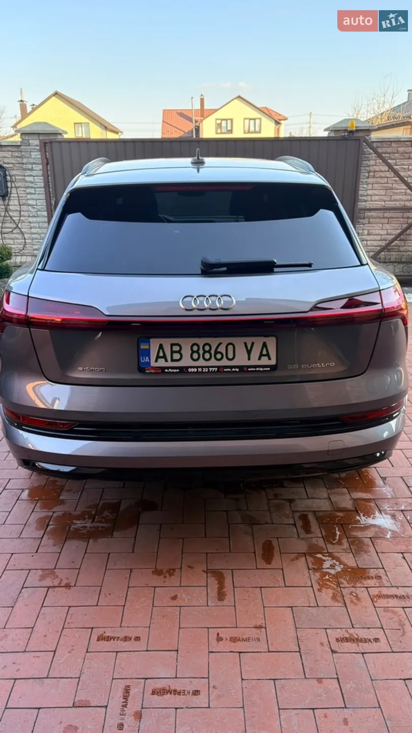 2019 Audi e-tron - мініатюра 8