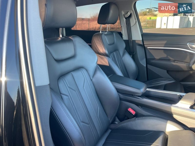 Внедорожник / Кроссовер Audi e-tron 2021 в Ровно фото 32 Внедорожник / Кроссовер Audi e-tron 2021 в Ровно