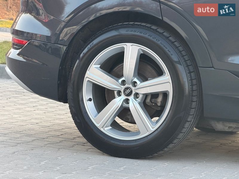 Внедорожник / Кроссовер Audi e-tron 2020 в Тернополе фото 12 Внедорожник / Кроссовер Audi e-tron 2020 в Тернополе