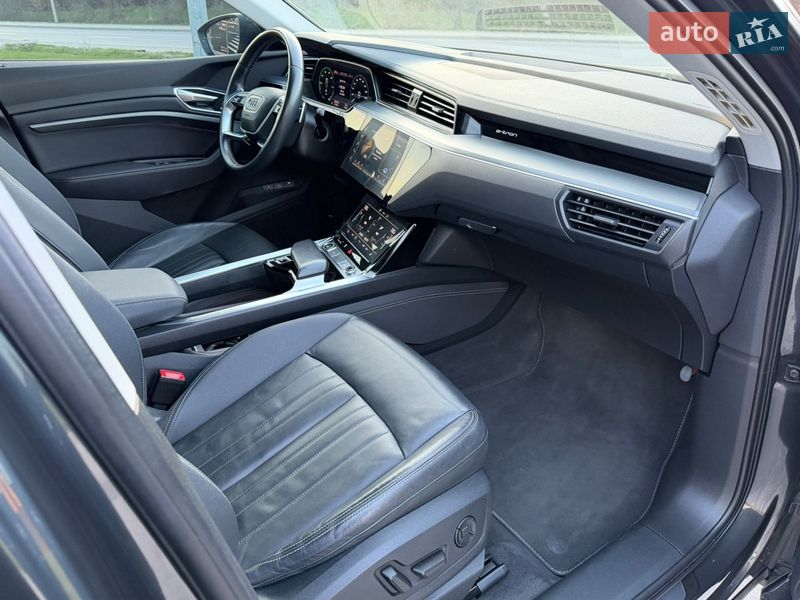 Внедорожник / Кроссовер Audi e-tron 2020 в Тернополе фото 28 Внедорожник / Кроссовер Audi e-tron 2020 в Тернополе
