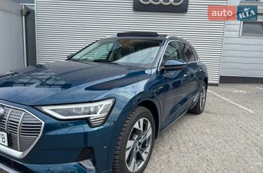Внедорожник / Кроссовер Audi e-tron 2019 в Днепре
