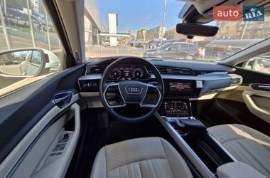 Внедорожник / Кроссовер Audi e-tron 2020 в Киеве