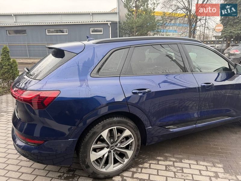 Позашляховик / Кросовер Audi e-tron 2021 в Вінниці фото 5 Позашляховик / Кросовер Audi e-tron 2021 в Вінниці