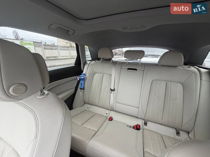 Позашляховик / Кросовер Audi e-tron 2021 в Вінниці фото 13 Позашляховик / Кросовер Audi e-tron 2021 в Вінниці