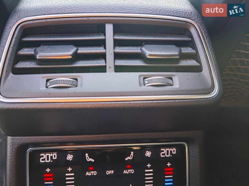 Внедорожник / Кроссовер Audi e-tron 2019 в Ровно