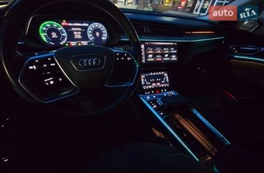 Внедорожник / Кроссовер Audi e-tron 2019 в Ровно