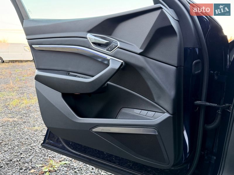 Внедорожник / Кроссовер Audi e-tron 2022 в Ковеле фото 27 Внедорожник / Кроссовер Audi e-tron 2022 в Ковеле