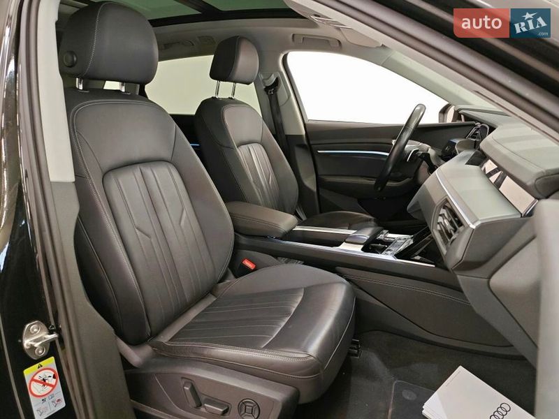 Внедорожник / Кроссовер Audi e-tron 2020 в Львове фото 15 Внедорожник / Кроссовер Audi e-tron 2020 в Львове