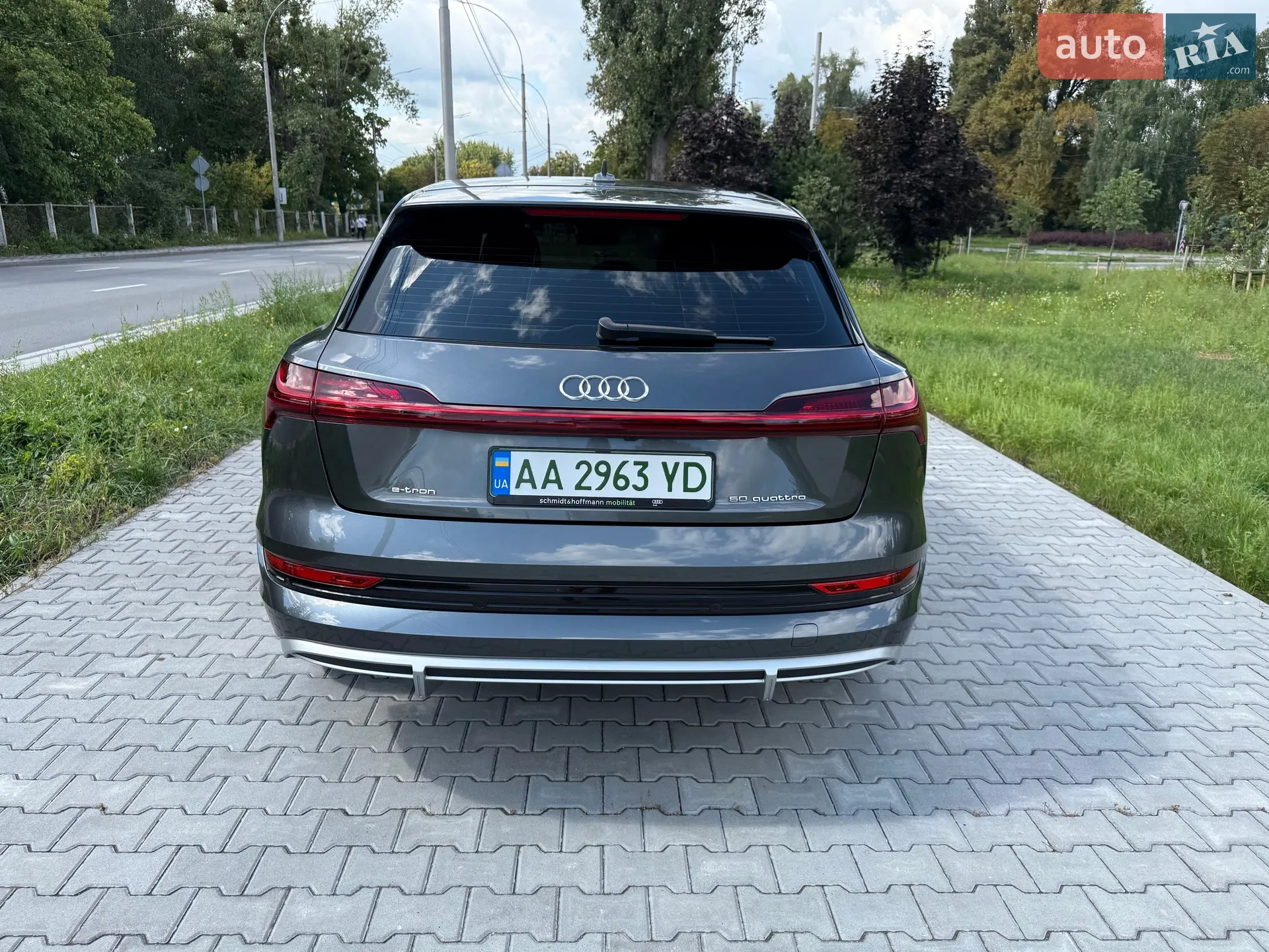 2021 Audi e-tron - мініатюра 14