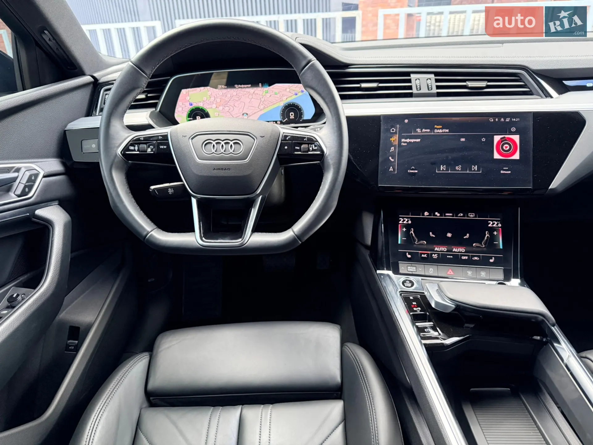 2022 Audi e-tron - мініатюра 25