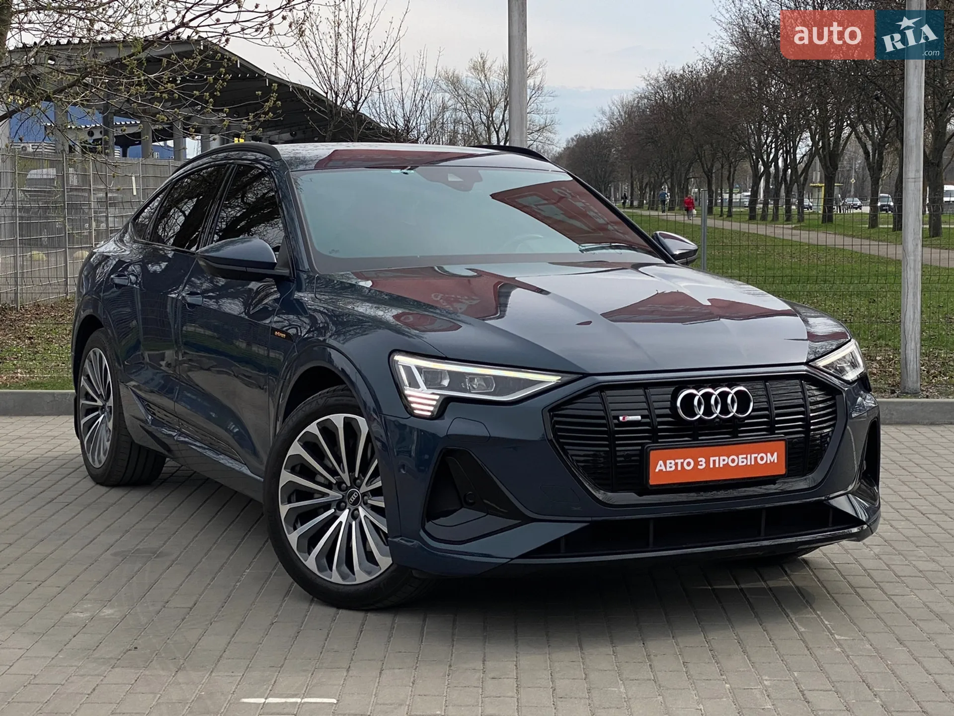 2020 Audi e-tron - мініатюра 3