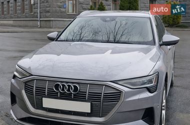 Внедорожник / Кроссовер Audi e-tron 2020 в Луцке