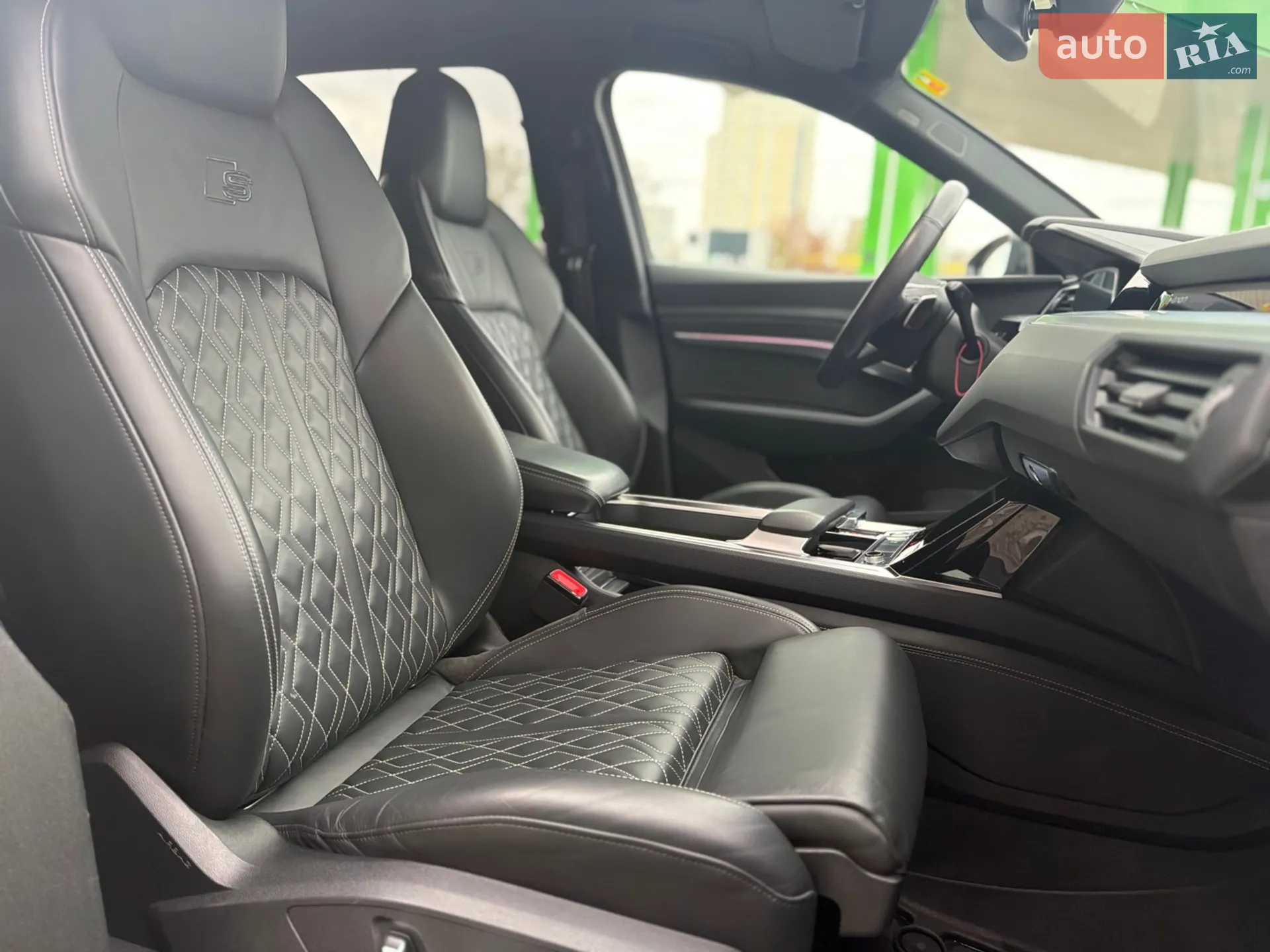 2019 Audi e-tron - мініатюра 15
