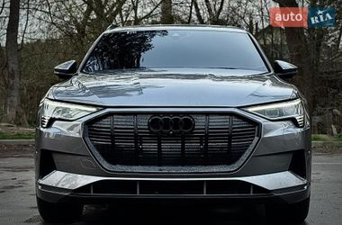 Внедорожник / Кроссовер Audi e-tron 2019 в Житомире