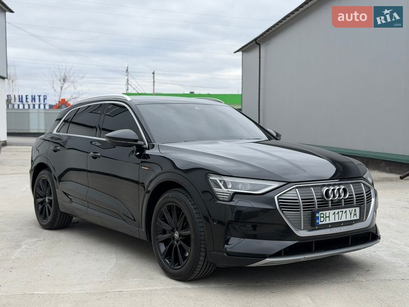 Внедорожник / Кроссовер Audi e-tron 2020 в Виннице