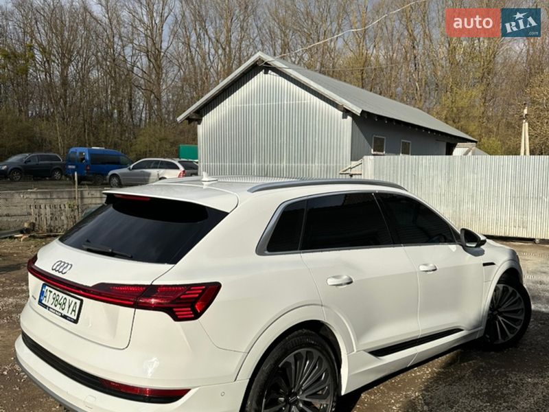 Позашляховик / Кросовер Audi e-tron 2019 в Івано-Франківську