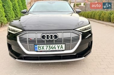 Внедорожник / Кроссовер Audi e-tron 2022 в Хмельницком