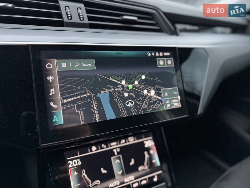 Внедорожник / Кроссовер Audi e-tron 2022 в Хмельницком