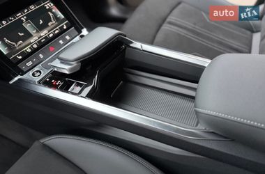 Внедорожник / Кроссовер Audi e-tron 2022 в Хмельницком