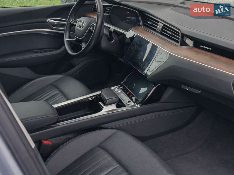 Внедорожник / Кроссовер Audi e-tron 2020 в Луцке