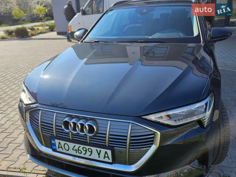Audi e-tron 2020