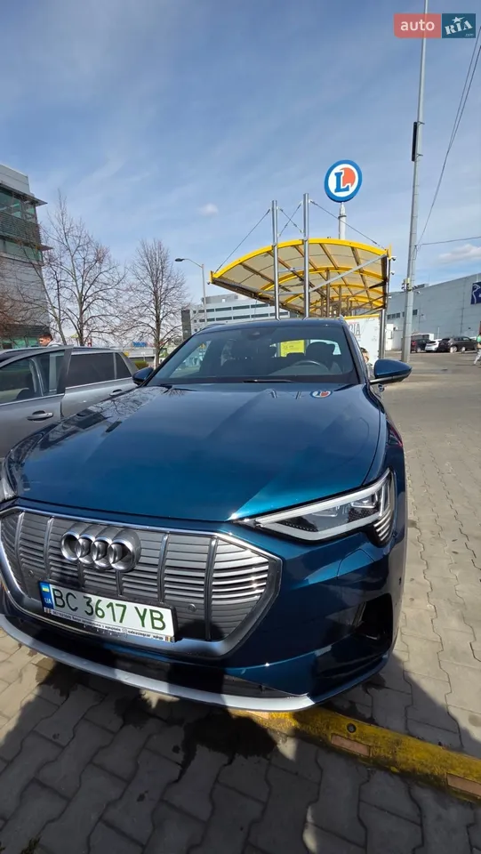 2019 Audi e-tron - мініатюра 27