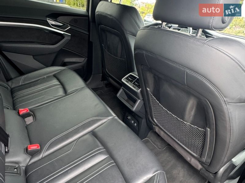 Внедорожник / Кроссовер Audi e-tron 2020 в Ужгороде фото 17 Внедорожник / Кроссовер Audi e-tron 2020 в Ужгороде