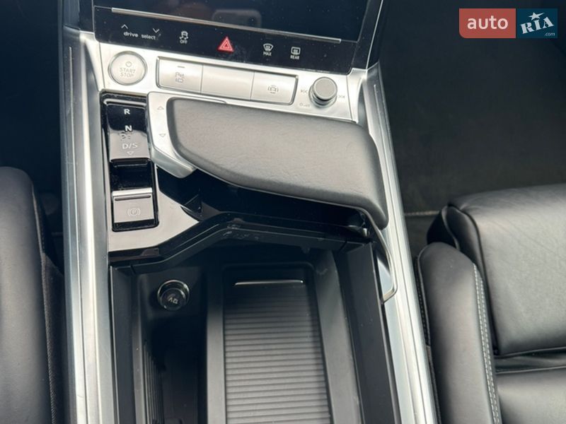 Внедорожник / Кроссовер Audi e-tron 2020 в Ужгороде фото 24 Внедорожник / Кроссовер Audi e-tron 2020 в Ужгороде