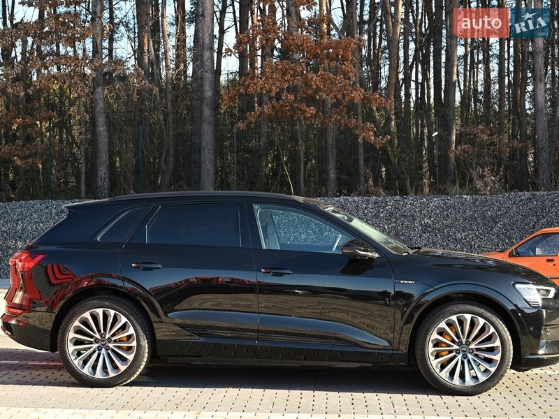 Позашляховик / Кросовер Audi e-tron 2021 в Львові фото 2 Позашляховик / Кросовер Audi e-tron 2021 в Львові