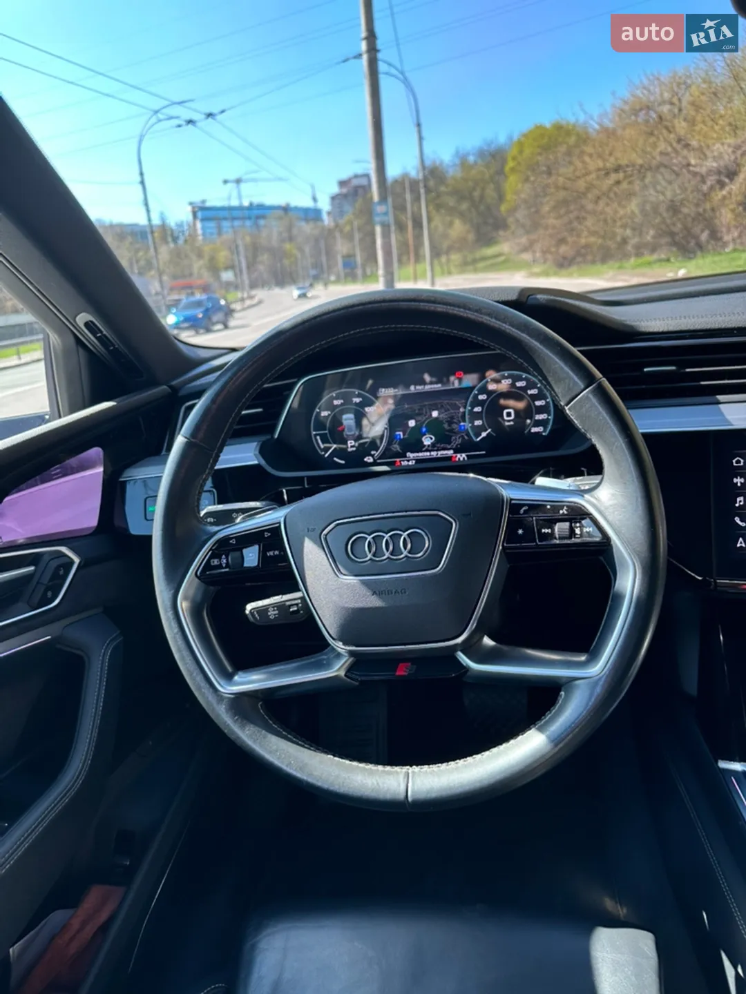 2020 Audi e-tron - мініатюра 16