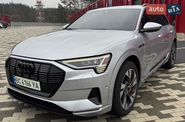 Позашляховик / Кросовер Audi e-tron 2022 в Львові