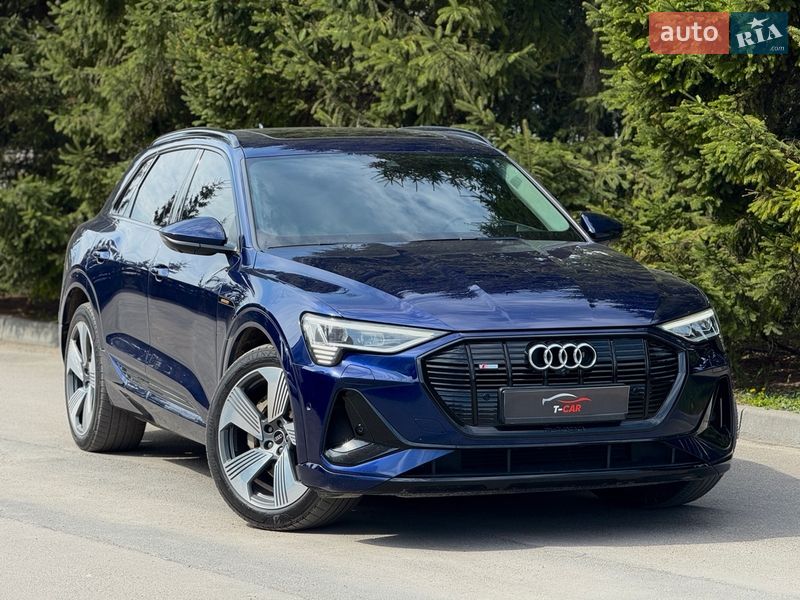 Внедорожник / Кроссовер Audi e-tron 2020 в Тернополе