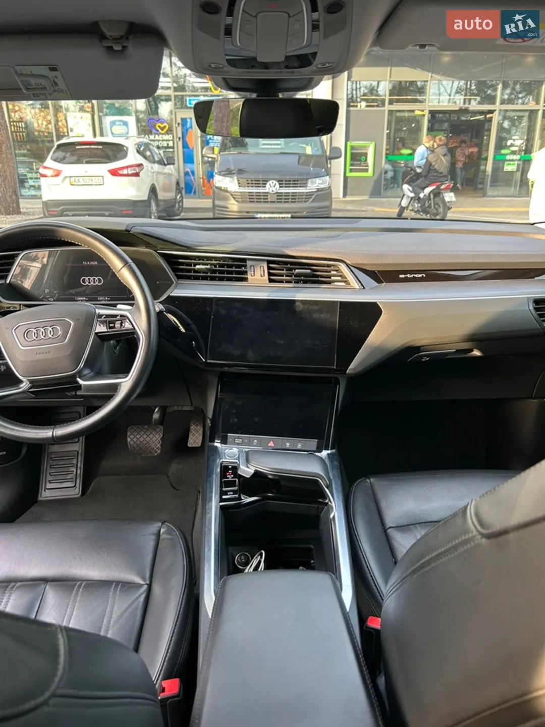 2019 Audi e-tron - мініатюра 14