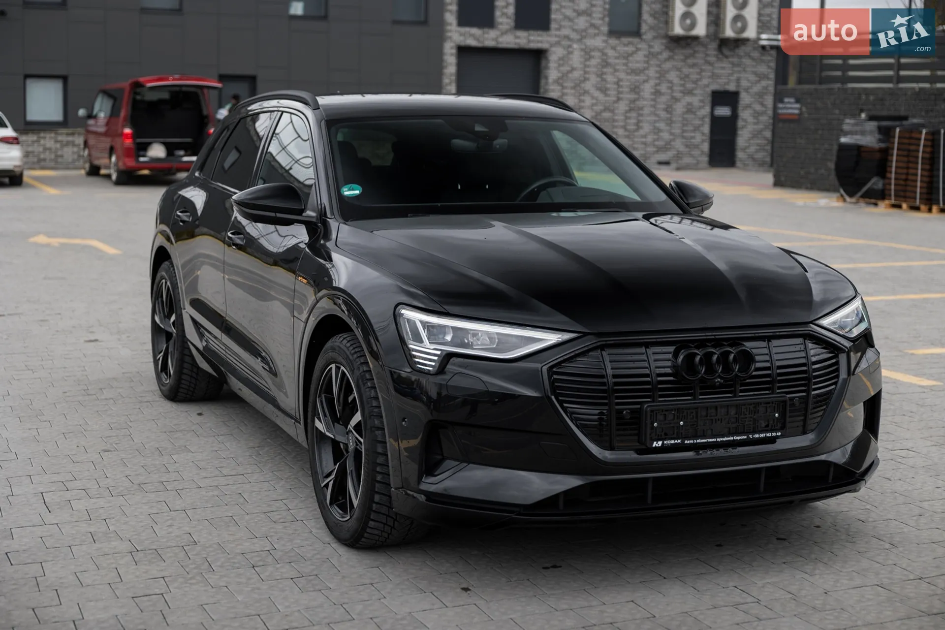 2021 Audi e-tron - мініатюра 3