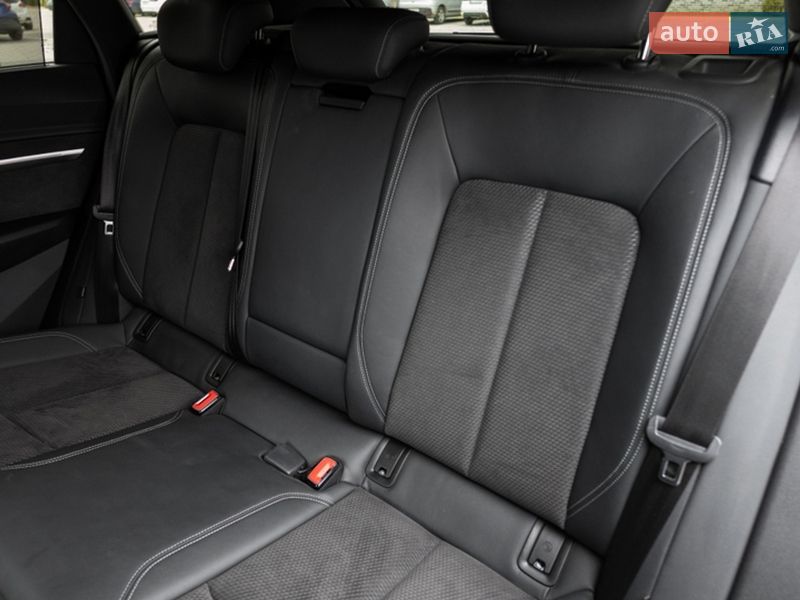 Позашляховик / Кросовер Audi e-tron 2021 в Львові