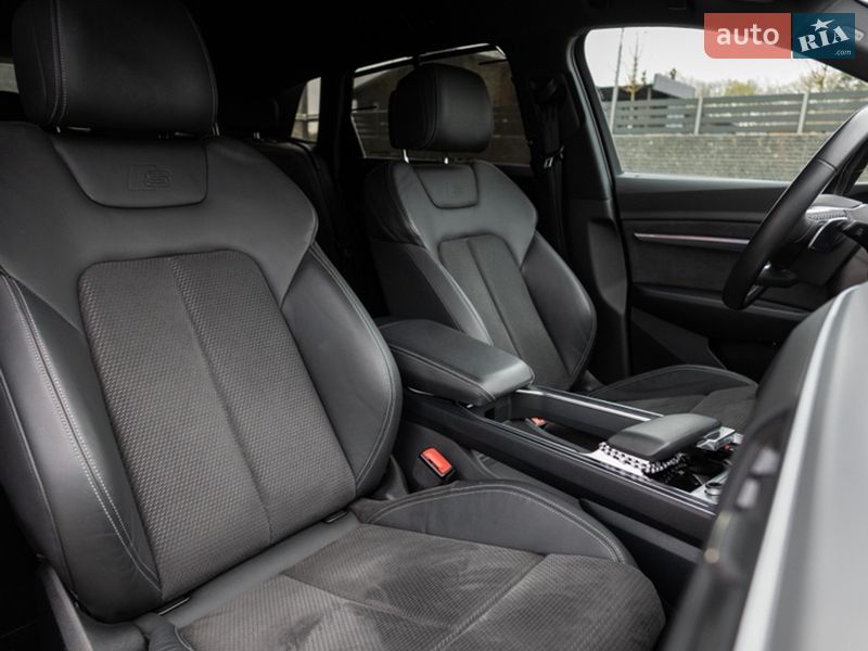 Позашляховик / Кросовер Audi e-tron 2021 в Львові