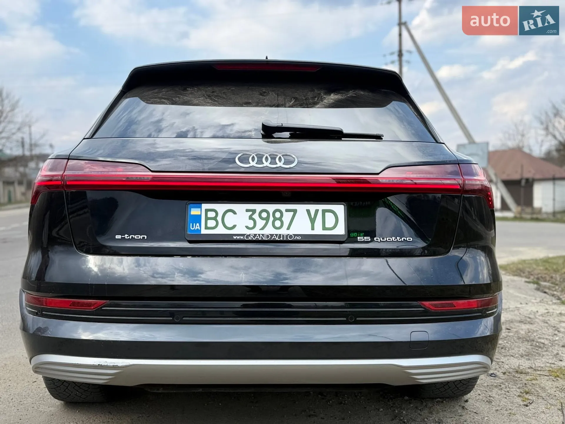 2019 Audi e-tron - мініатюра 5