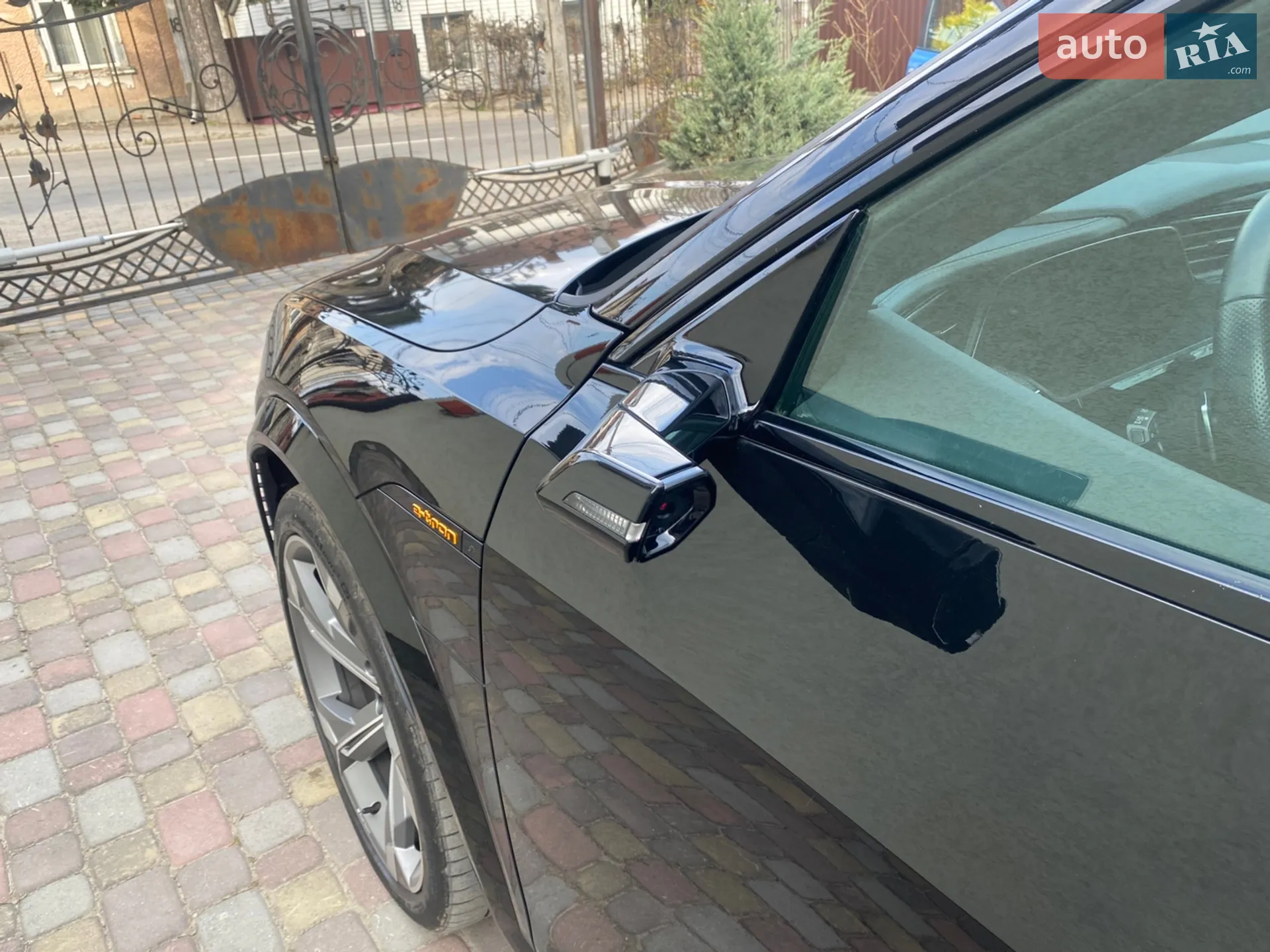 2022 Audi e-tron - мініатюра 7