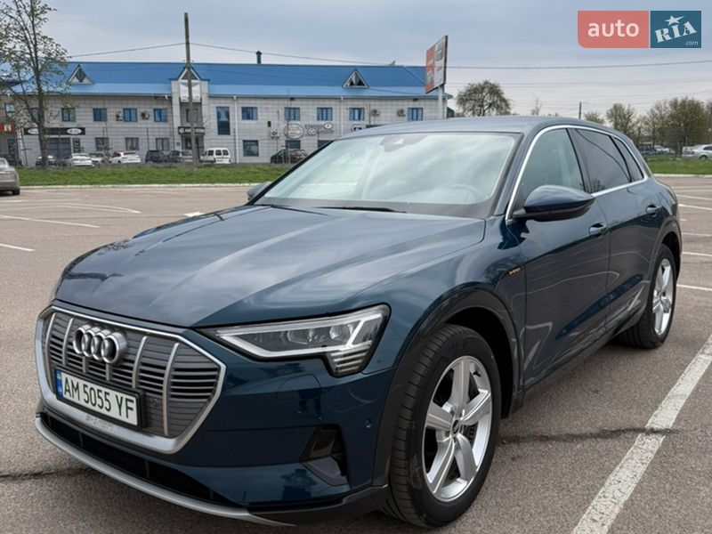 Внедорожник / Кроссовер Audi e-tron 2021 в Житомире