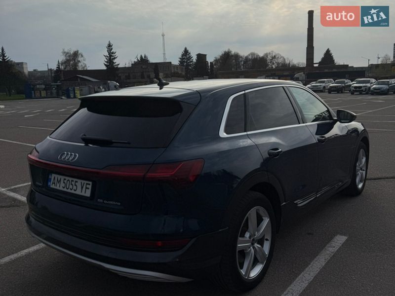 Внедорожник / Кроссовер Audi e-tron 2021 в Житомире