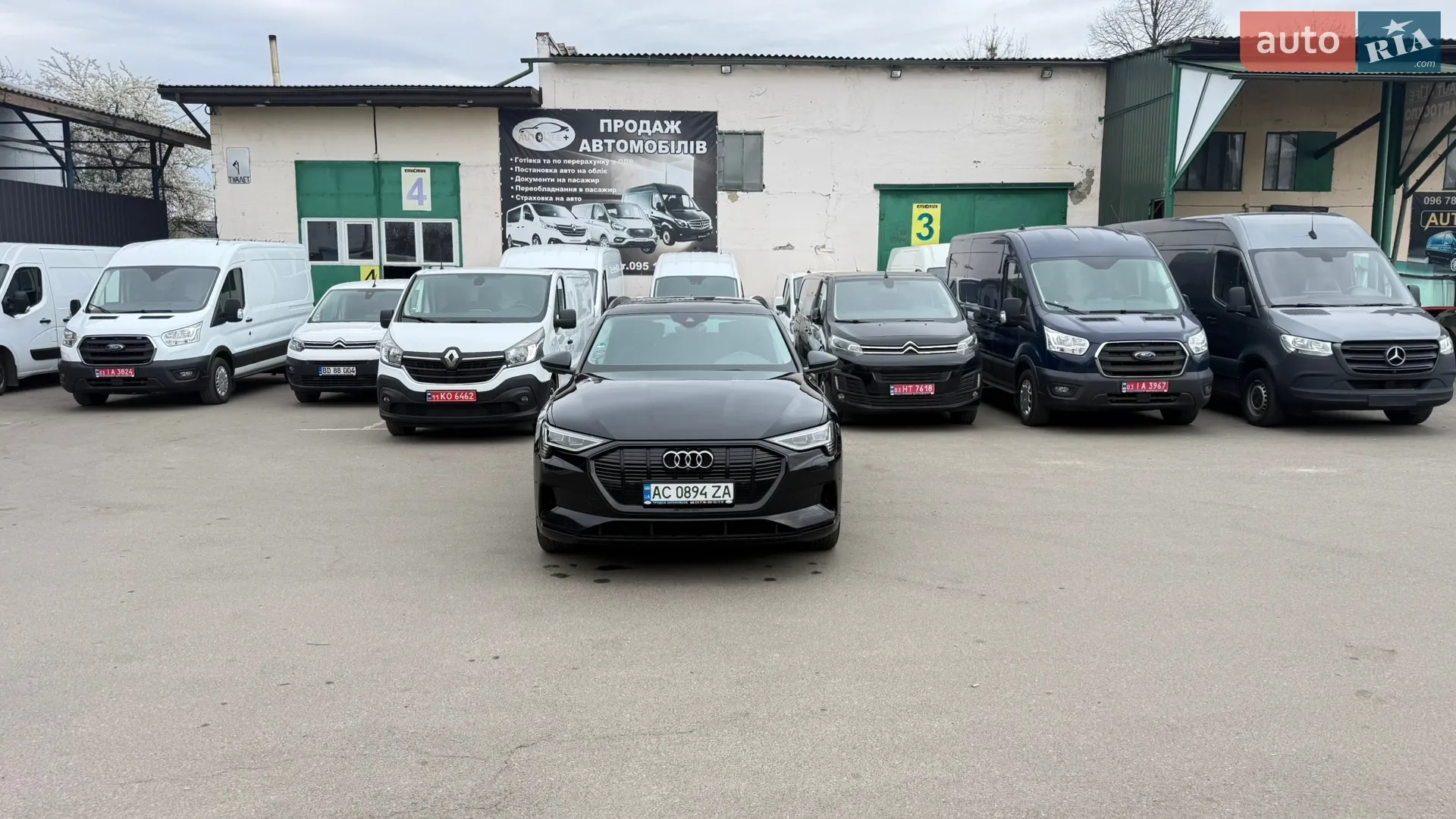 2022 Audi e-tron - мініатюра 2