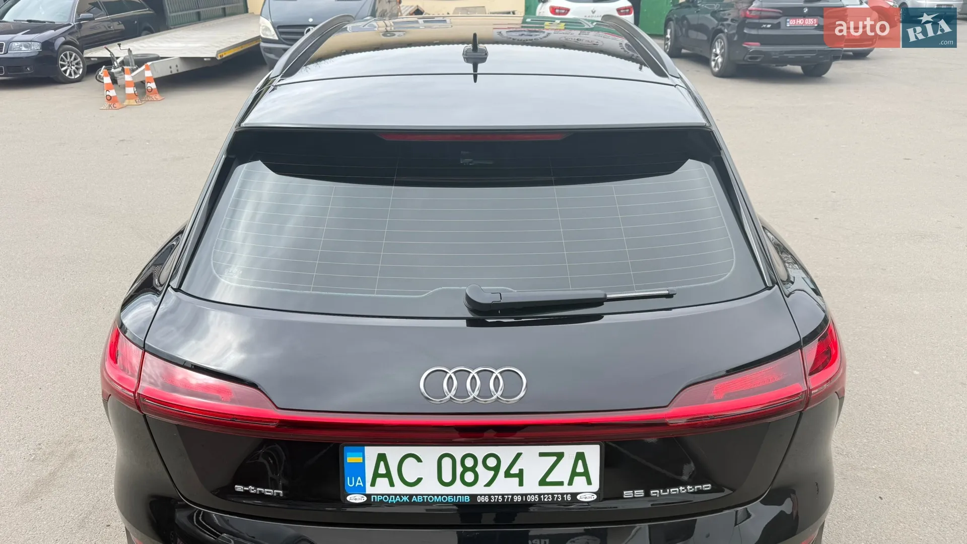 2022 Audi e-tron - мініатюра 20