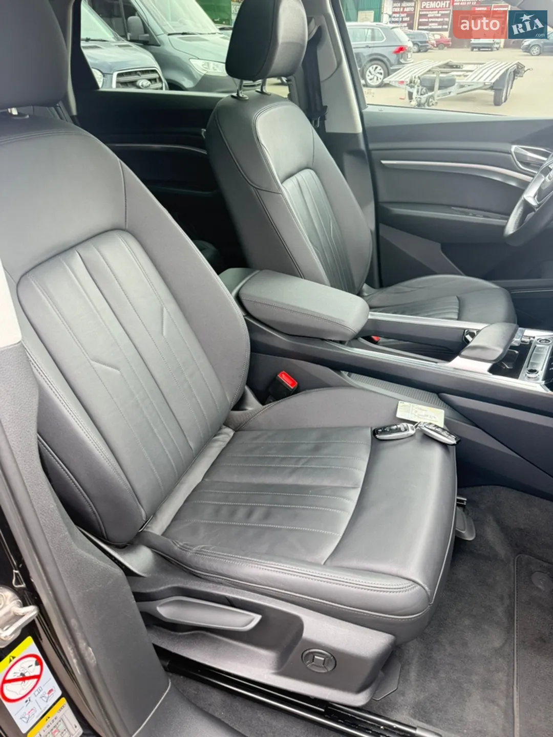 2022 Audi e-tron - мініатюра 54
