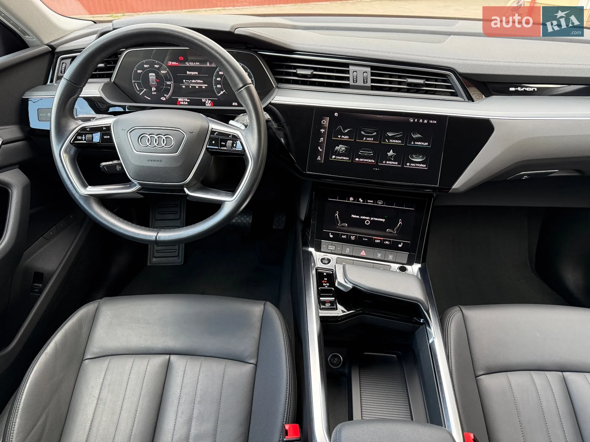 2020 Audi e-tron - мініатюра 9