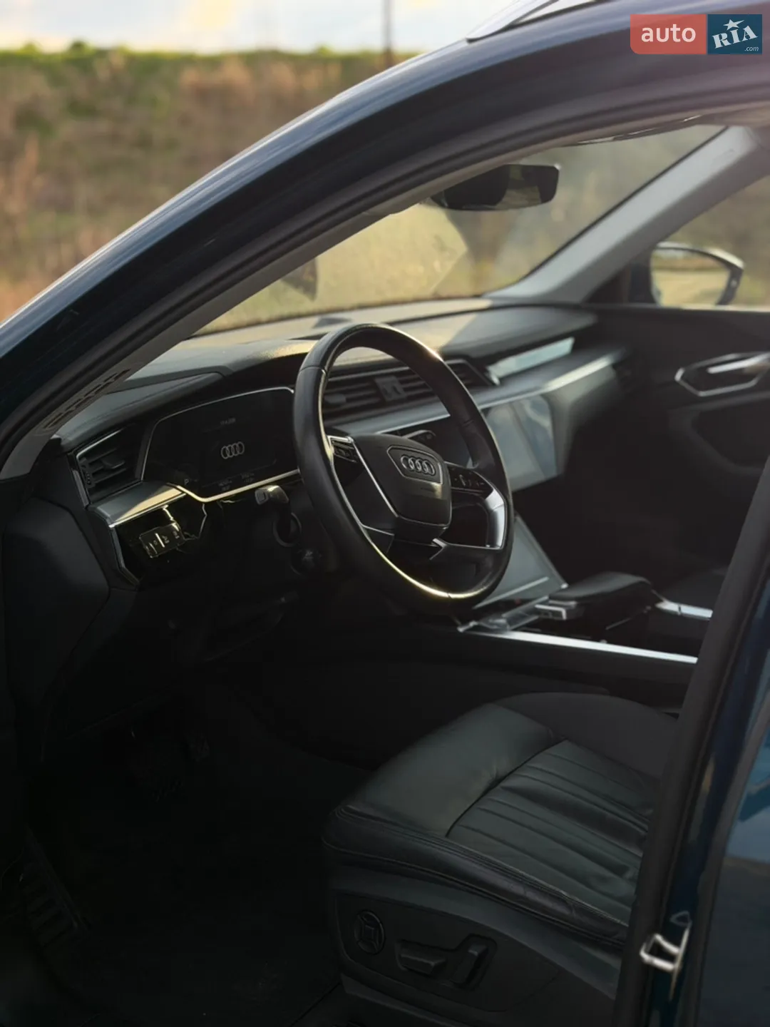 2019 Audi e-tron - мініатюра 18