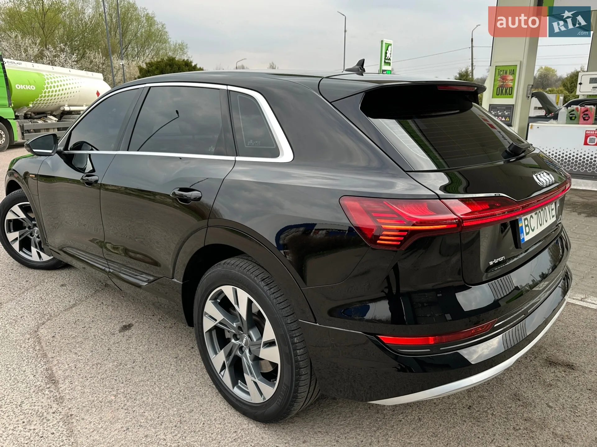 2019 Audi e-tron - мініатюра 7