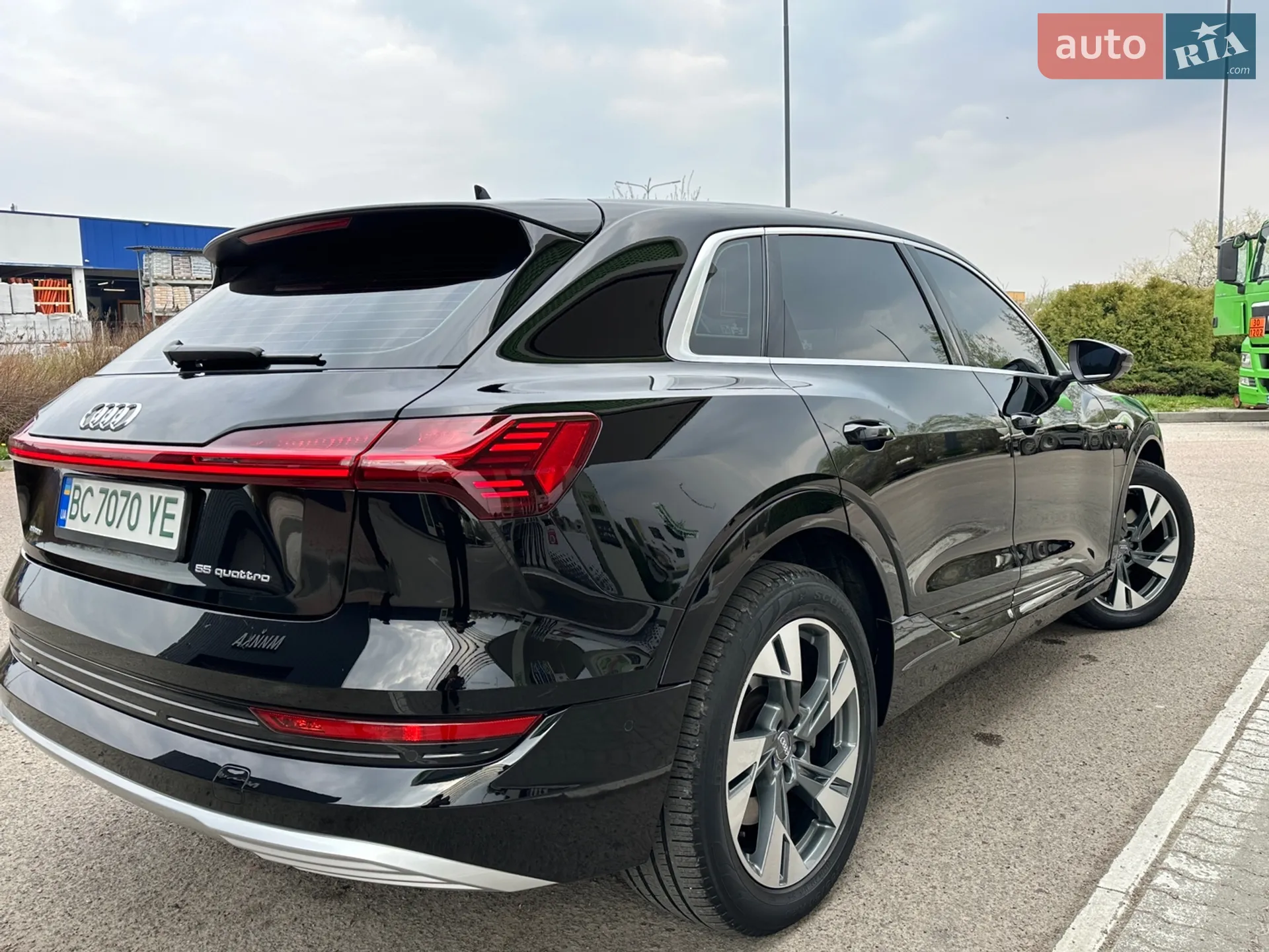 2019 Audi e-tron - мініатюра 11