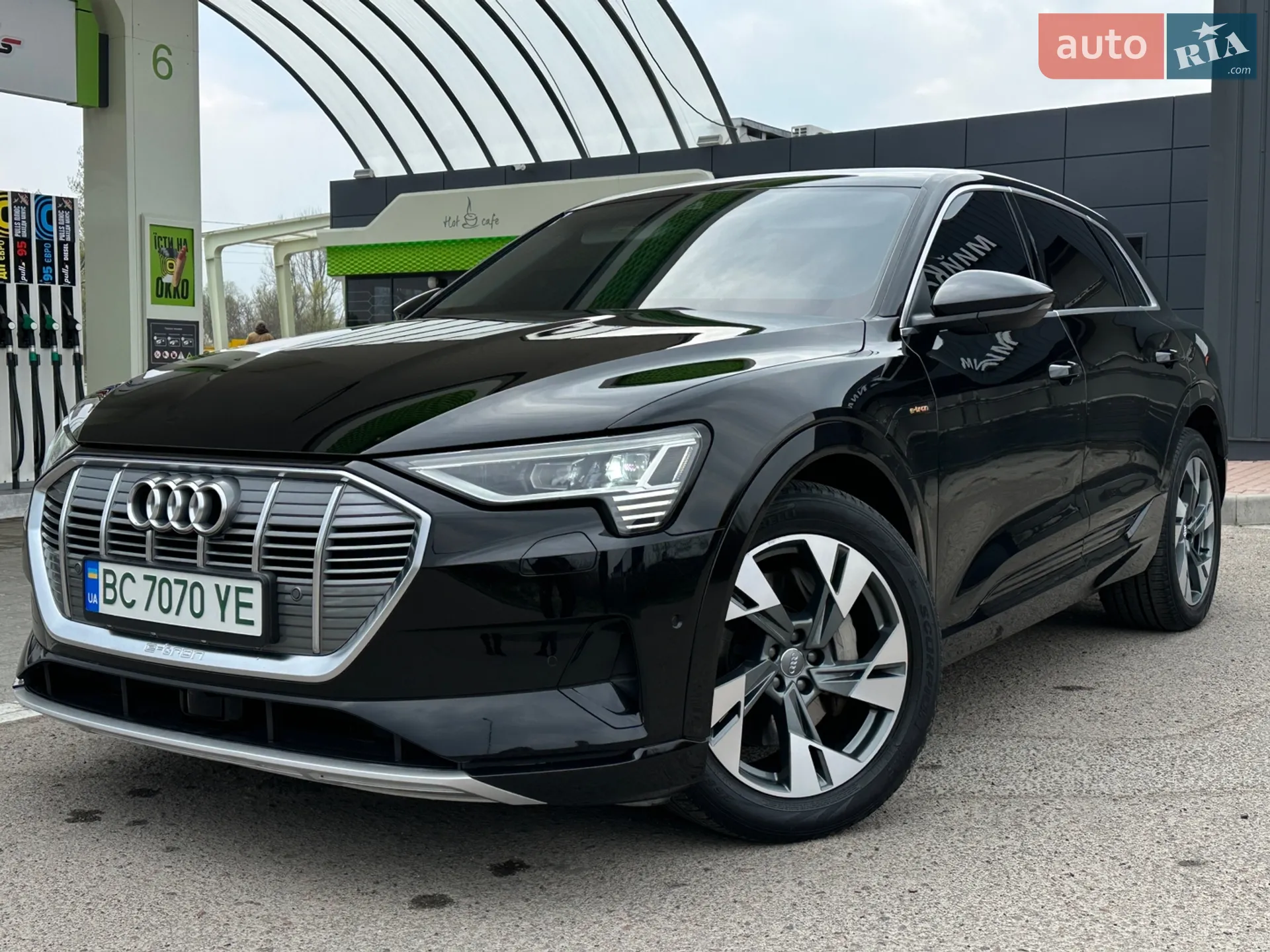 2019 Audi e-tron - мініатюра 14