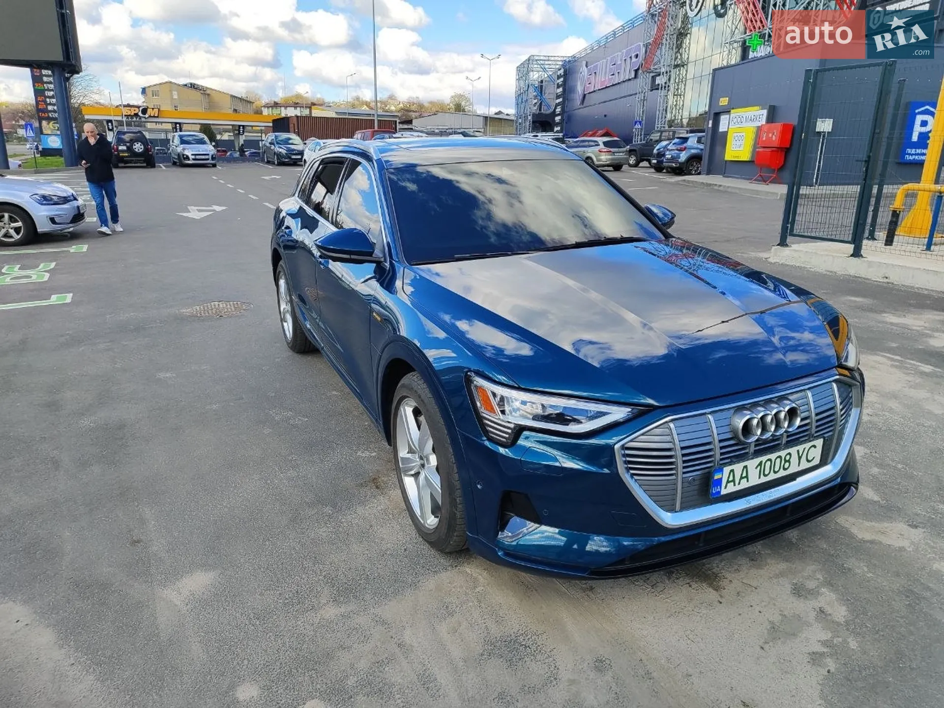 2019 Audi e-tron - мініатюра 12