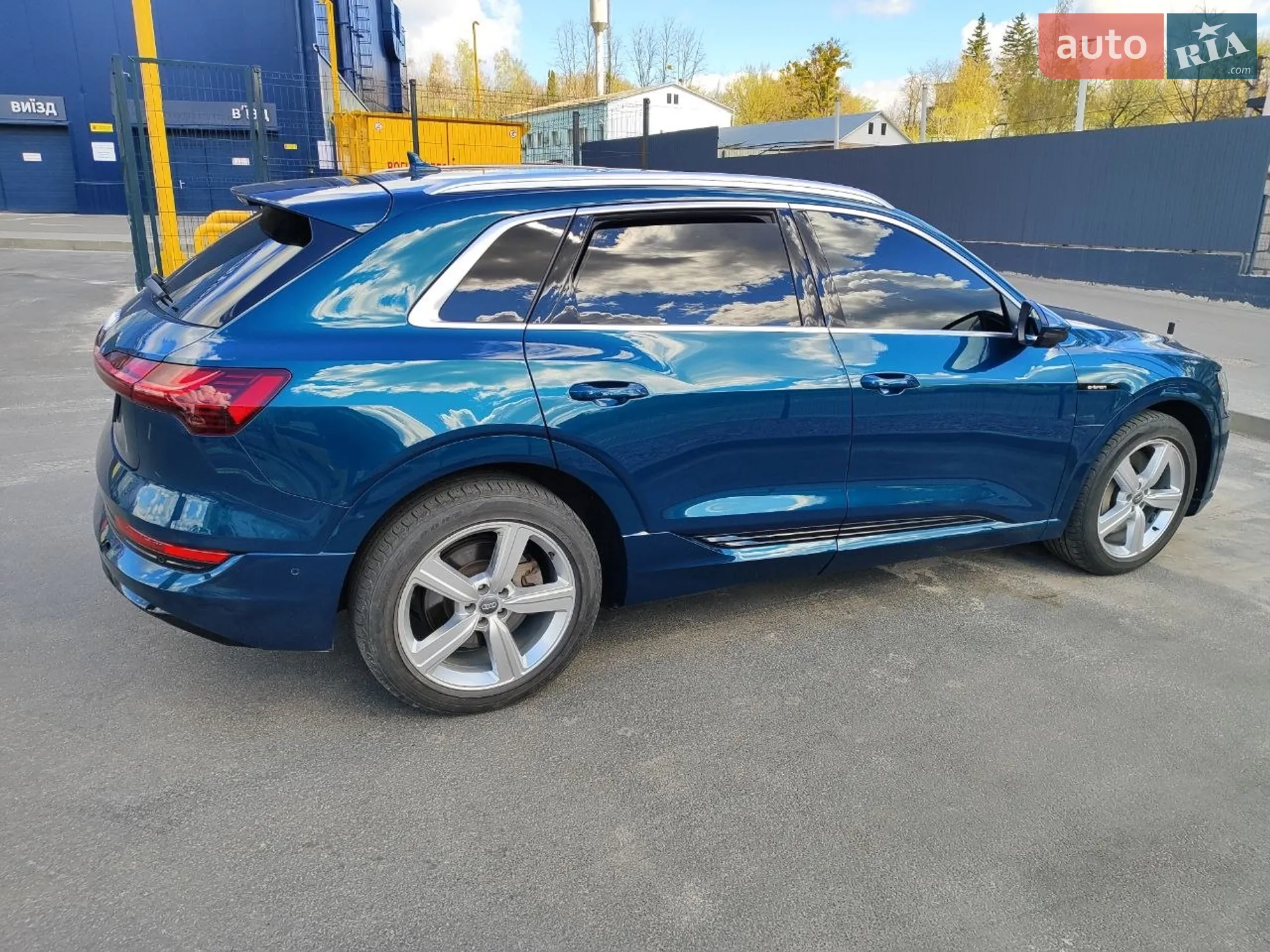 2019 Audi e-tron - мініатюра 15